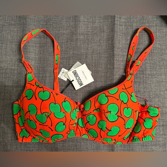 MOSCHINO
Cherry-Print Georgette Bra Top. NWT - Picture 3 of 5